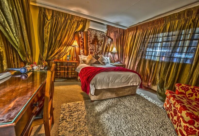 スタンダードルーム, Dersley Manor