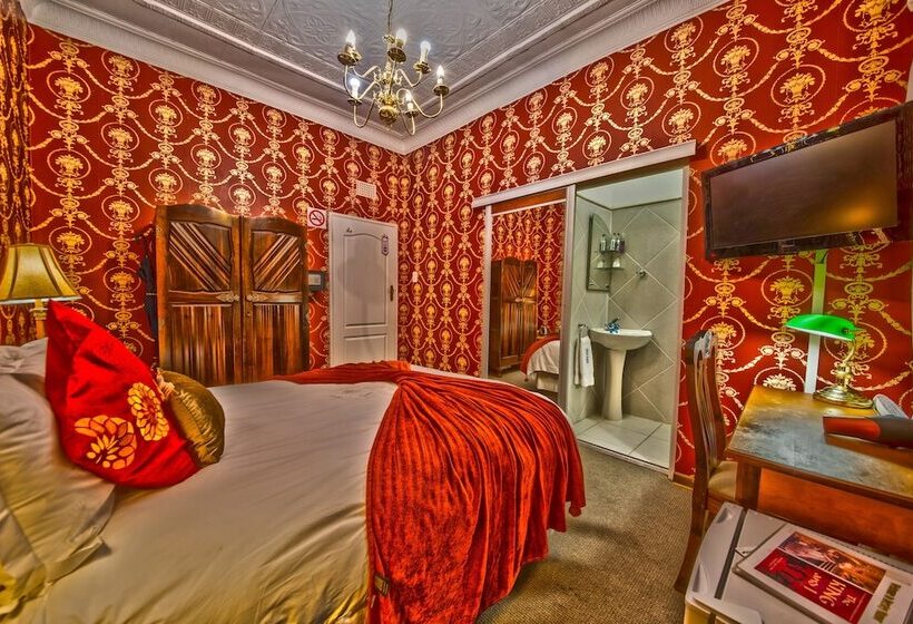 スタンダードルーム, Dersley Manor