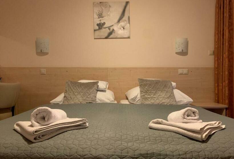 스탠다드 룸, Nimród Hotel és ètterem