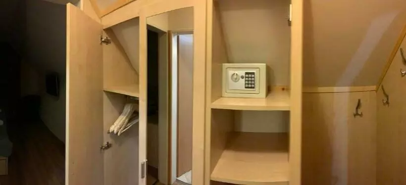 スタンダードルーム, Nimród Hotel és ètterem