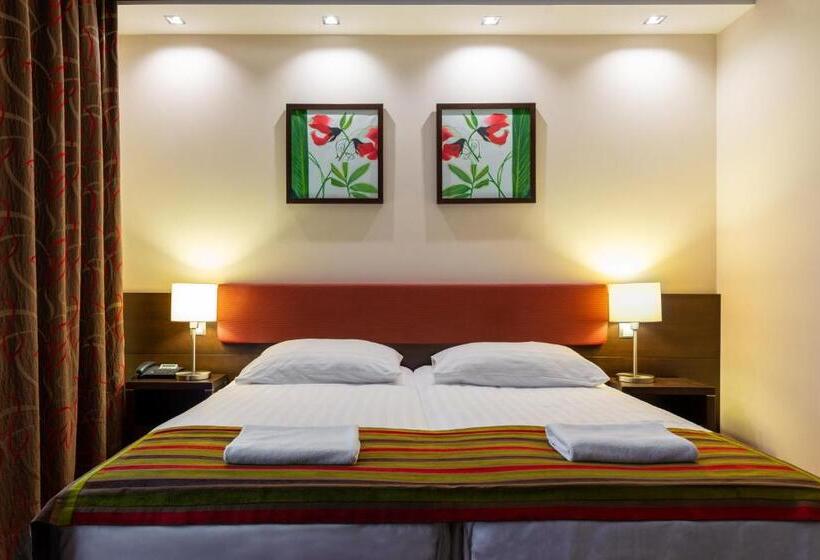 Апартаменты 1 Спальня, Pagony Wellness