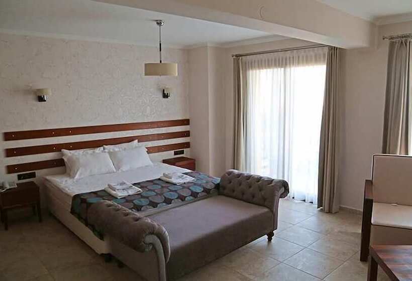 סוויטת דלוקס נוף לים, Otel Silvanus