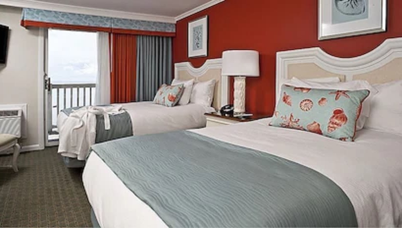 带2个双人床的标准工作室, Surfside Hotel And Suites