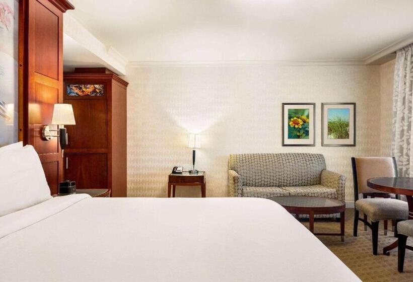 キングサイズベッドのスタンダードルーム, Viana Hotel And Spa, Trademark Collection By Wyndham