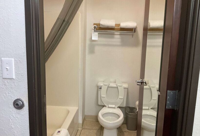 ２ダブルベッドのスタンダードルーム, Motel 6 Hannibal, Mo