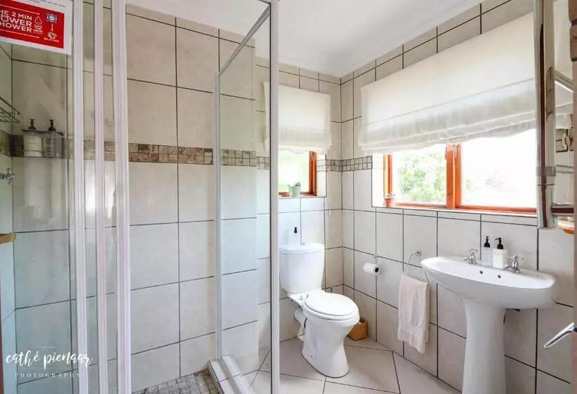 スタンダードルーム, A Tuscan Villa Guest House