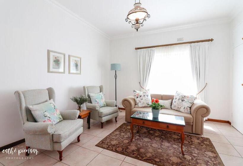 غرفة قياسية, A Tuscan Villa Guest House