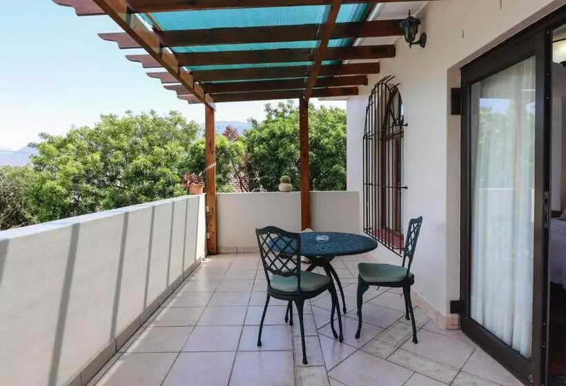 キングサイズベッドのスタンダードルーム, A Tuscan Villa Guest House