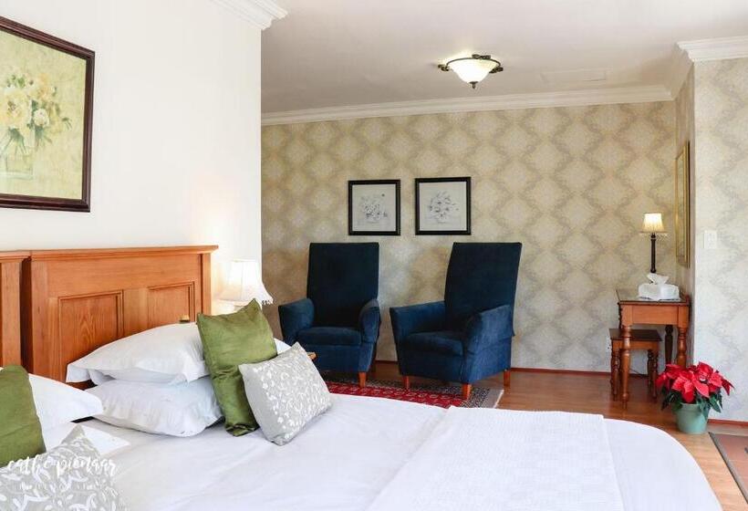 غرفة قياسية سرير كينج, A Tuscan Villa Guest House