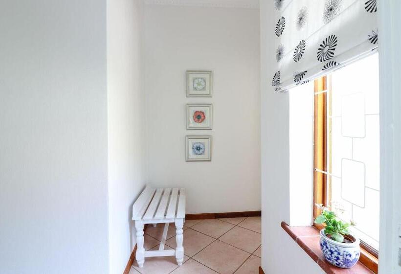 غرفة قياسية سرير كينج, A Tuscan Villa Guest House