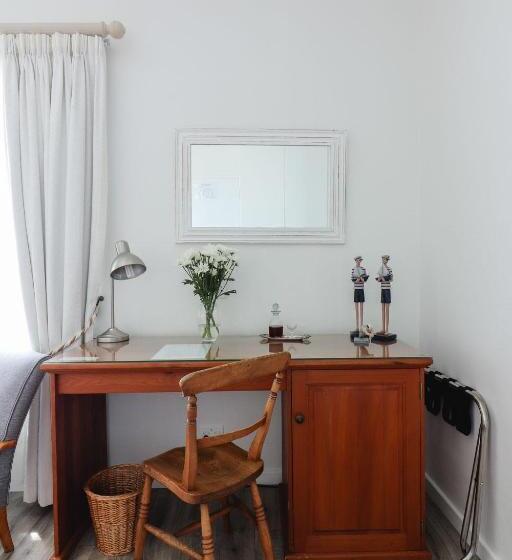 Номер Стандарт, A Tuscan Villa Guest House