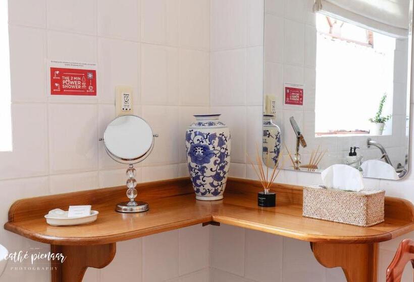 غرفة قياسية, A Tuscan Villa Guest House