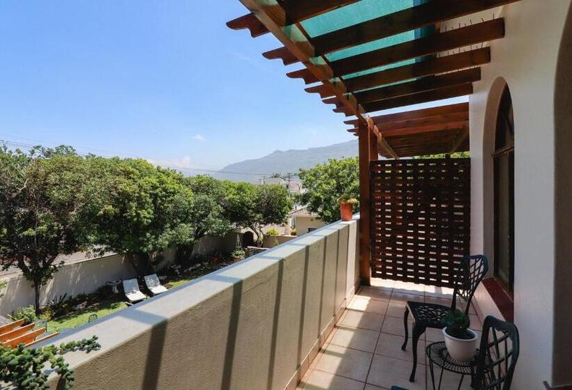 غرفة قياسية سرير كينج, A Tuscan Villa Guest House