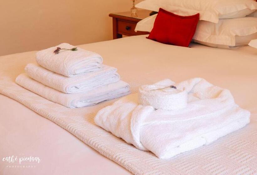 غرفة قياسية, A Tuscan Villa Guest House