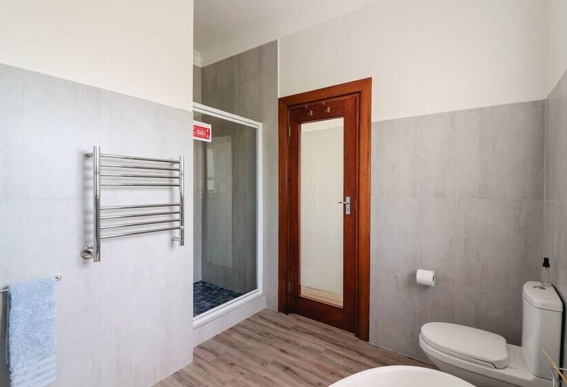 غرفة قياسية, A Tuscan Villa Guest House