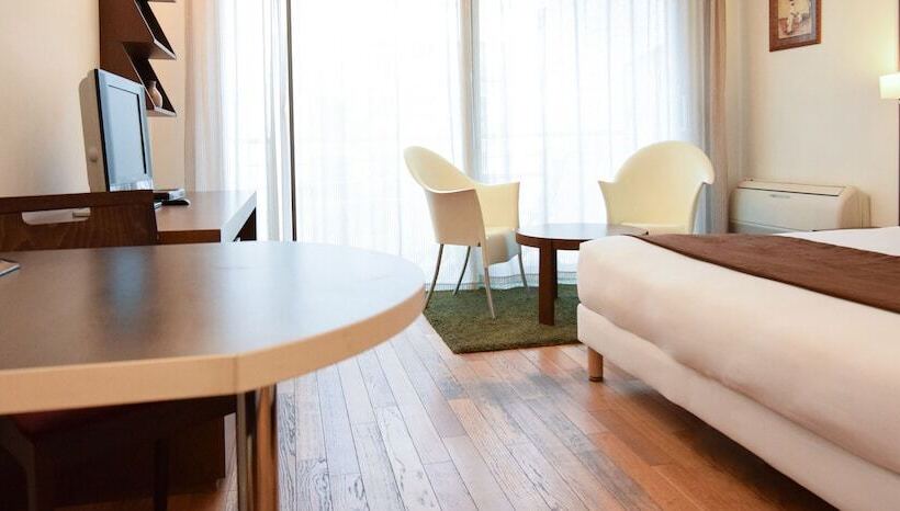 Studio Standard, Residhotel Imperial Rennequin