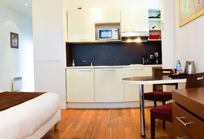 Studio Standard, Residhotel Imperial Rennequin