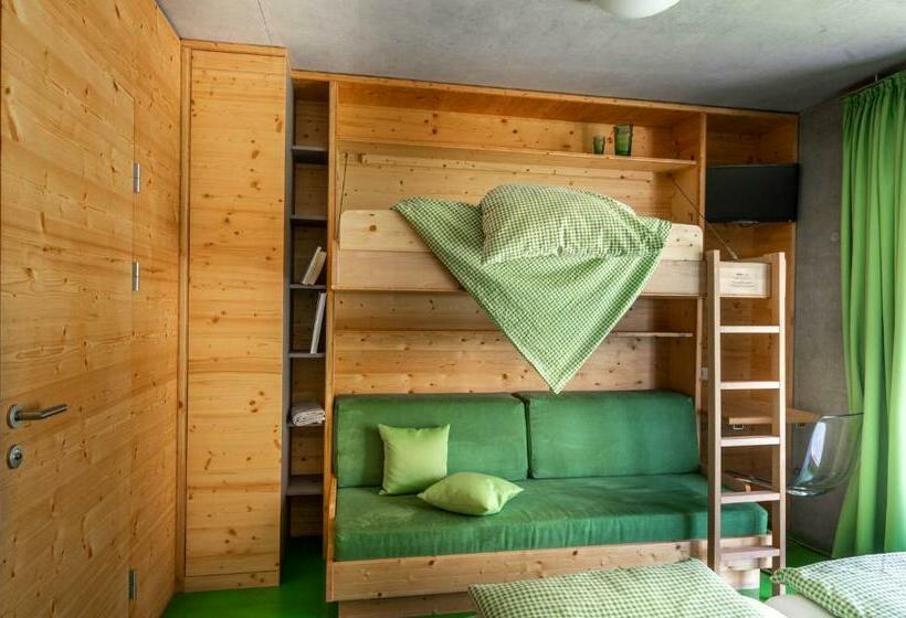 标准间带阳台, Aktiv Basemontafon