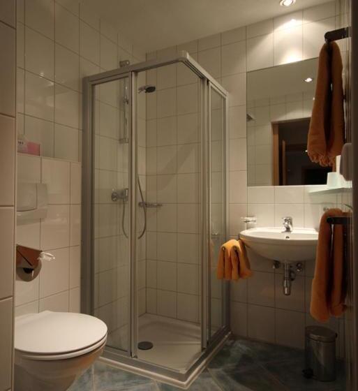 Апартаменты 2 Спальни, Dr'berghof