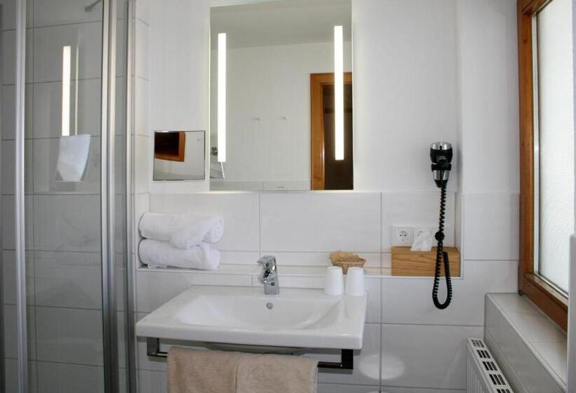 غرفة كمفورت مع بلكونة, Alpensonne