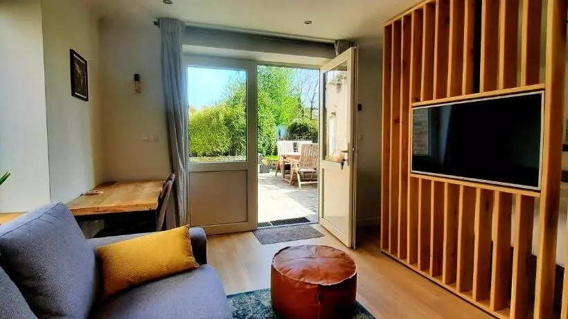 ガーデンビューのスタンダードワンルーム, Auberge A Gen Kirk B&b