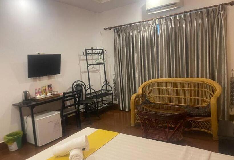 חדר סופריור עם נוף, Best Central Point