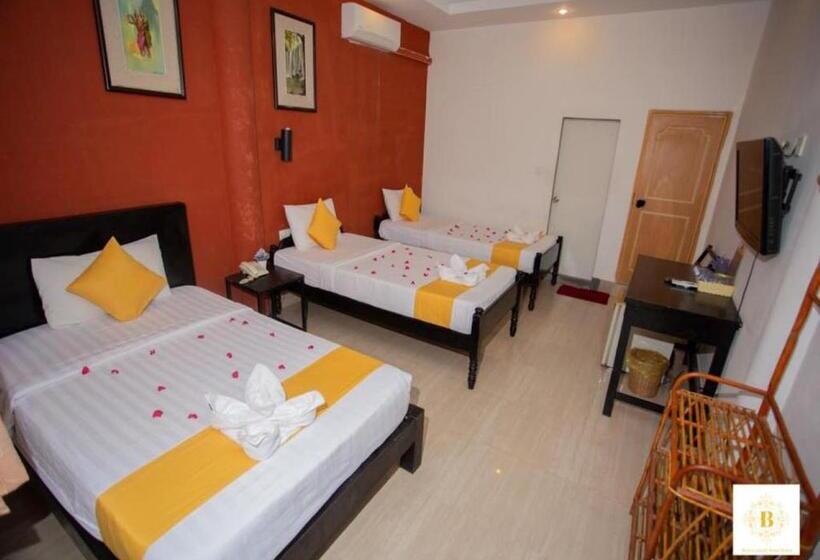 חדר סטנדרט לשלושה, Best Central Point