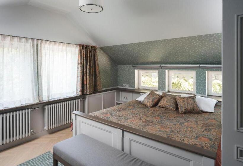 اتاق استاندارد, Roze Boutique