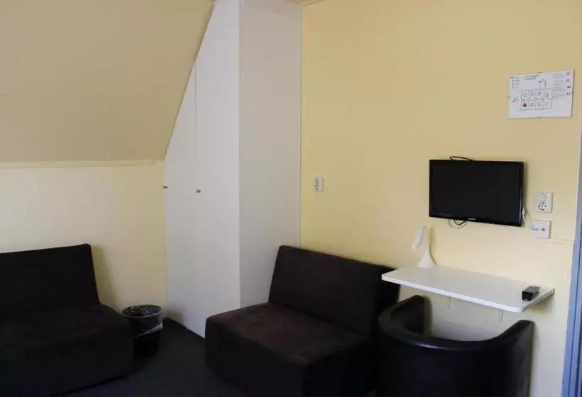 スタンダード4人部屋, De Oude Smidse