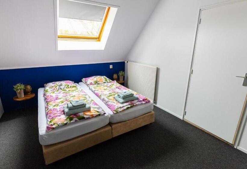 Номер Стандарт, De Oude Smidse