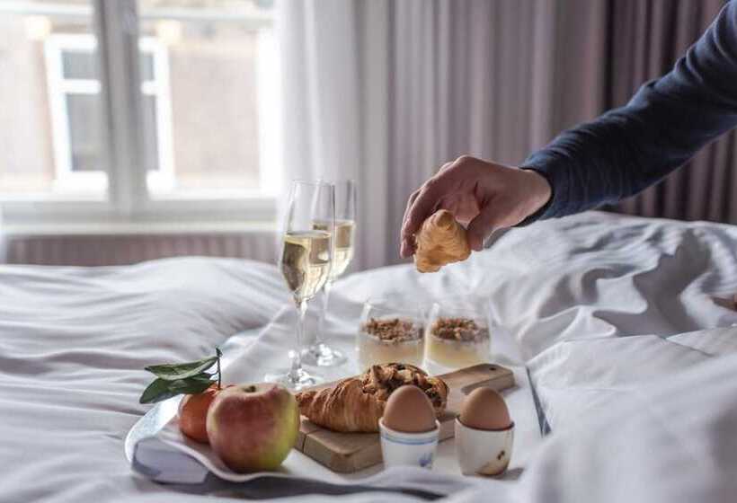 اتاق استاندارد, De Wereld