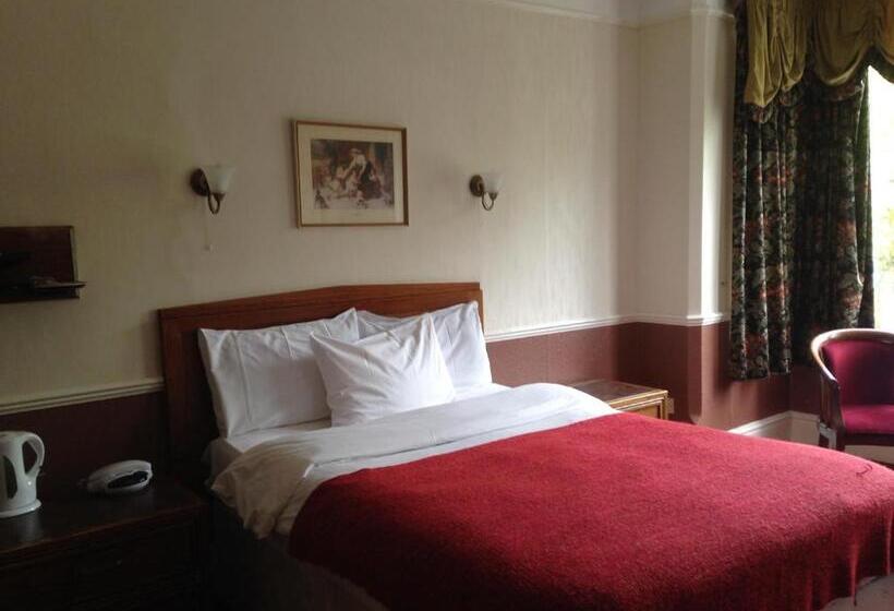 Номер Стандарт Трехместный, Grosvenor Hotel Rugby