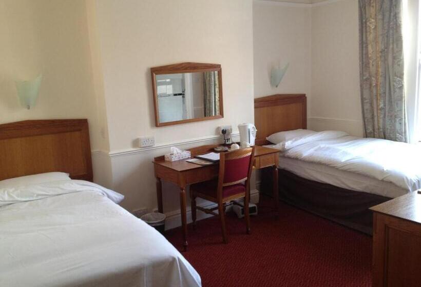 Номер Стандарт, Grosvenor Hotel Rugby