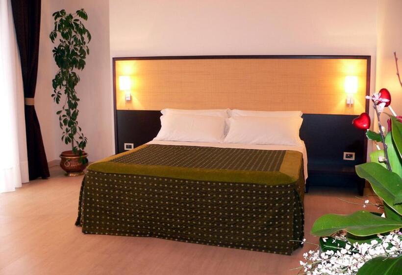 غرفة ديلوكس, Il Grillo