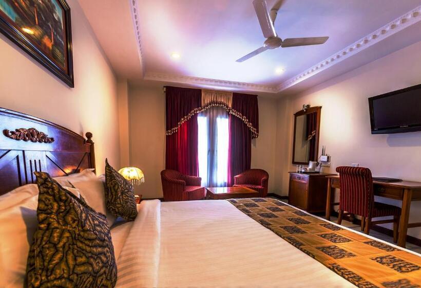 로얄 스위트, Le Royal Park