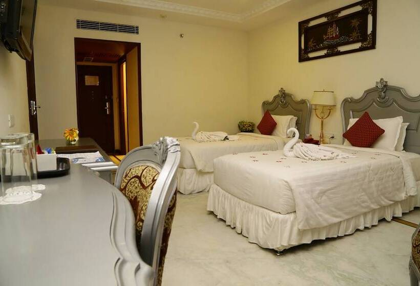 جناح إدارى, Le Royal Park