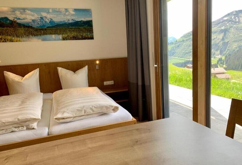 غرفة عائلية, Ländle