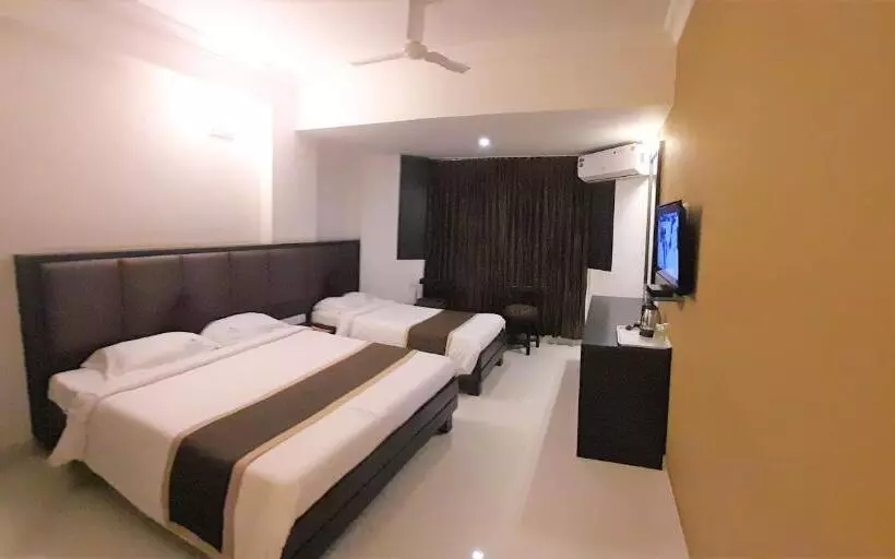 ファミリールーム, Mangalore International