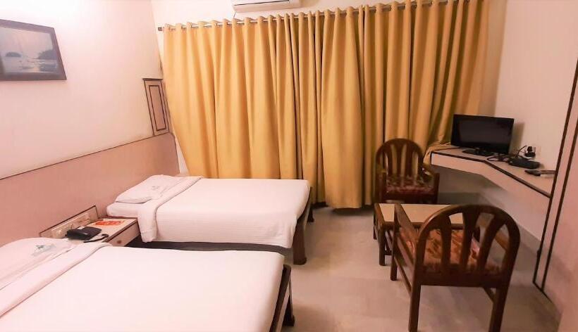 Номер Economy, Mangalore International