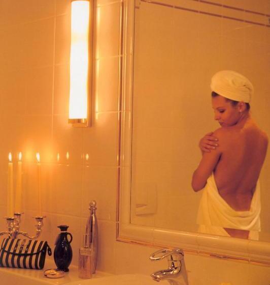 スタンダードルーム, Montjola Nova