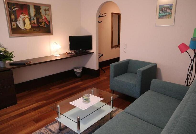 デラックスルーム, Montjola Nova