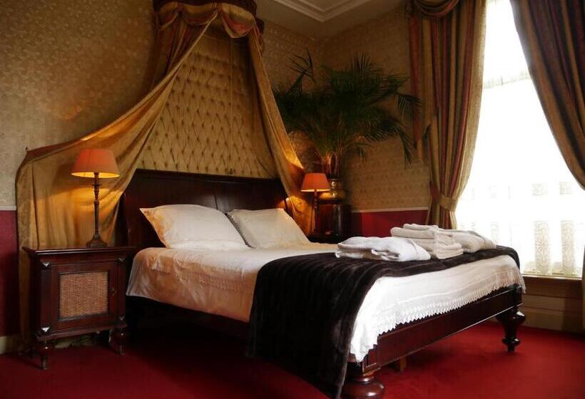 Deluxe Room, Pegasus