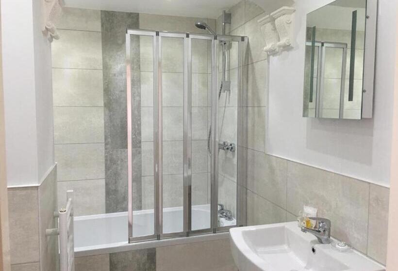 Номер Superior, Grosvenor Hotel Rugby