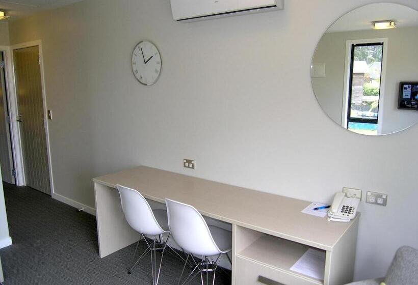 דירת אקזקיוטיב, חדר שינה 1, Kerikeri Homestead Motel & Apartments