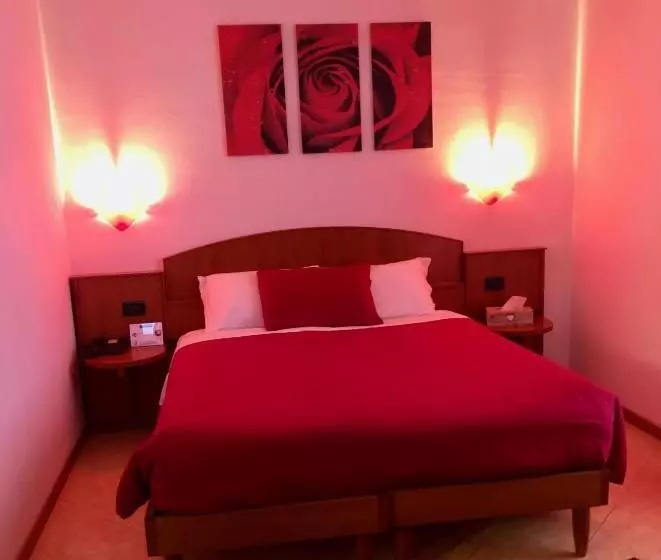 庭の見えるジュニアスイート, Residence Alle Scuole Country House