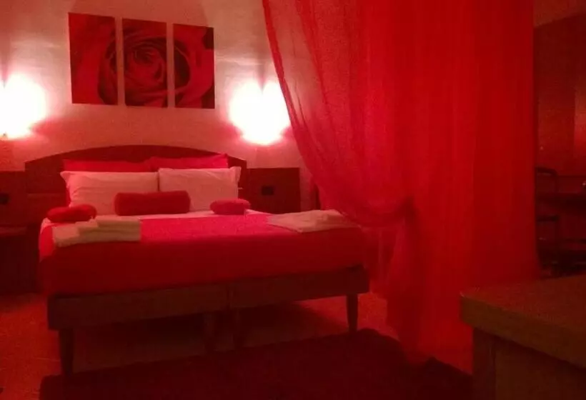 庭の見えるジュニアスイート, Residence Alle Scuole Country House