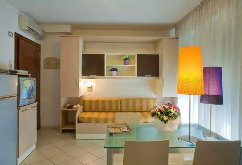スタンダードスタジオ, Residence Il Tulipano