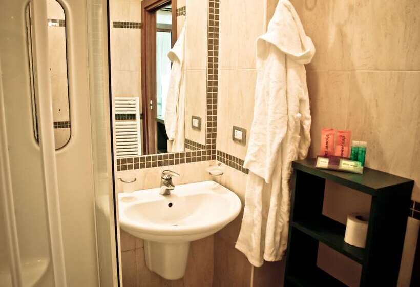 スタンダードスタジオ, Residence Il Tulipano