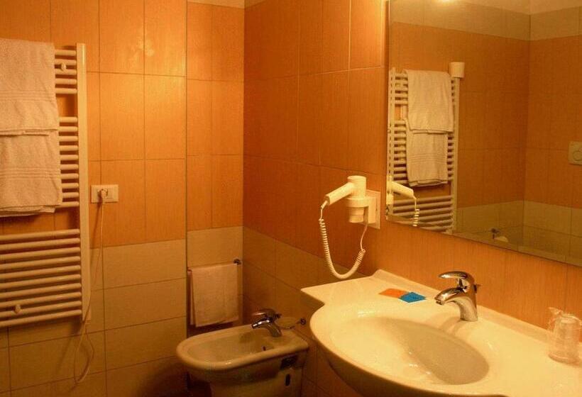 חדר סטנדרט לשלושה, Silver Residence