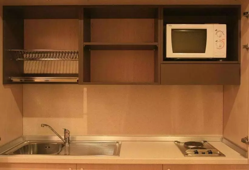 2ベッドルームアパートメント, Silver Residence